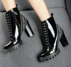 Bota Louis Vuitton Ankle Boot Star Trail Preta Italiana - comprar online
