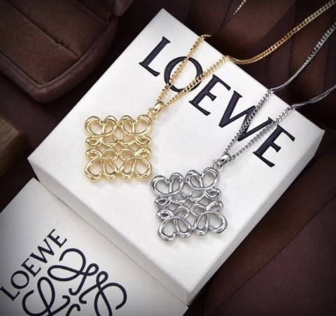 Colar Loewe Italiana