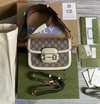 Bolsa Gucci Horsebit 1955 Mini Branca Italiana