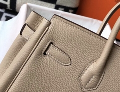 Bolsa Hermès Birkin 25 Bege italiana - Romaly Grifes Bolsas