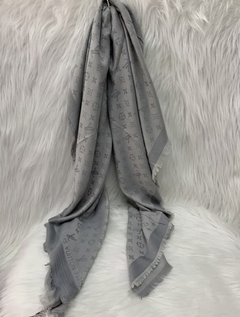 Pashmina Echarpe Louis Vuitton Cinza Contraste Italiana - comprar online