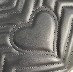 Bolsa Gucci Marmont Top Handle Preta Média Italiana - Romaly Grifes