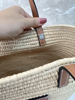 Bolsa Loewe Em Ráfia Italiana - Romaly Grifes Bolsas