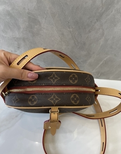 Bolsa Louis Vuitton Boite Chapeau Monogram Italiana na internet