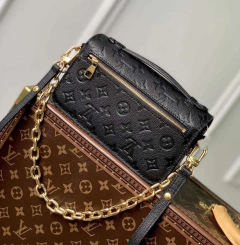 Bolsa Louis Vuitton Metis East West Preta Italiana