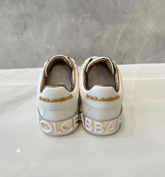 Imagem do Tênis Dolce & Gabbana Portofino Branco E Dourado Italiana