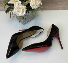 Scarpin Iriza Louboutin Preto Verniz Italiana - comprar online