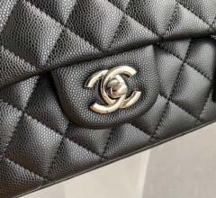 Bolsa Chanel 2.55 Clássica Caviar Preta com Prata Italiana - comprar online