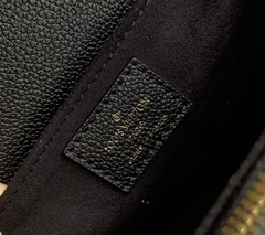 Bolsa Louis Vuitton Metis East West Preta Italiana - loja online