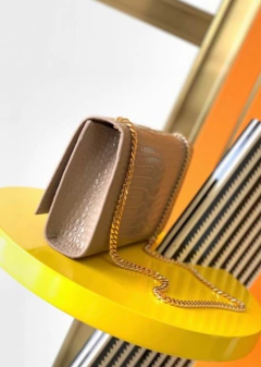 Bolsa YSL Kate Croco Nude Italiana na internet