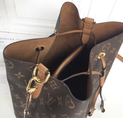 Bolsa Louis Vuitton Néonoé Monogram Caramelo Italiana - comprar online