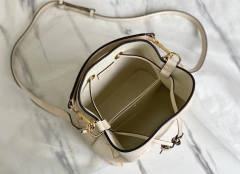 Bolsa Bucket NéoNoé BB Creme Italiana