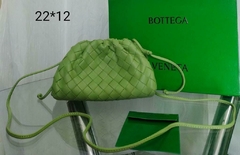 Bolsa Bottega Veneta Mini Pouch Intrecciato Verde Italiana
