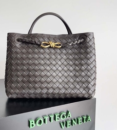 Bolsa Bottega Veneta Andiamo Marrom Média Italiana