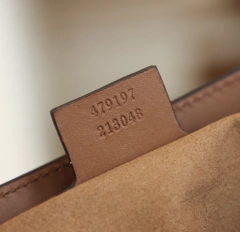 Bolsa Gucci Padlock Shoulder Média GG e Marrom Italiana - comprar online