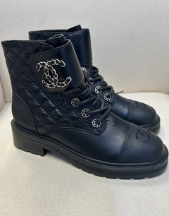Bota Chanel Preta Italiana