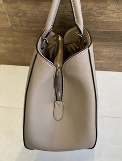 Bolsa Louis Vuitton Montaigne MM Empreinte Bicolor Italiana - comprar online