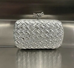 Bolsa Clutch Bottega Veneta Prateada Italiana