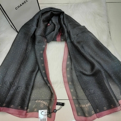 Lenço Chanel Cinza e Rosa Italiana