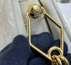 Bolsa Louis Vuitton Coussin PM Branca Italiana