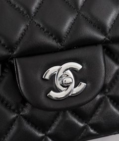 Bolsa Chanel 2.55 Clássica Jumbo Lambskin Preta Italiana - Romaly Grifes Bolsas