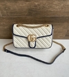 Bolsa Gucci Marmont GG Pequena Off White e Azul Italiana