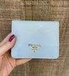 Carteira Prada Azul Bebê - BRINDE