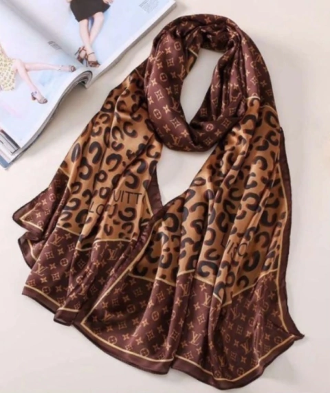 Lenço Louis Vuitton Leopardo Italiana