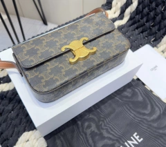 Bolsa Celine Triomphe Italiana - Romaly Grifes