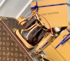 Bolsa Louis Vuitton Noé Nano Italiana