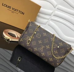 Bolsa Louis Vuitton Favorite Pm Monogram Italiana - Romaly Grifes