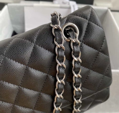 Bolsa Chanel 2.55 Clássica Caviar Preta com Prata Italiana na internet