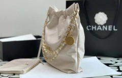 Bolsa Chanel 22 Branca Média Italiana - loja online