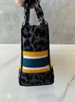 Bolsa Lady Dior D-Lite Média Toile De Jouy Reverse Italiana - comprar online