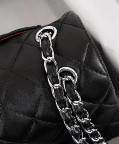 Bolsa Chanel 2.55 Clássica Jumbo Lambskin Preta Italiana na internet