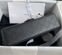 Imagem do Bolsa Chanel 2.55 Clássica Caviar Preta com Dourado Italiana