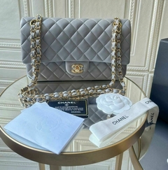 Bolsa Chanel 2.55 Clássica Lambskin Cinza com Dourado Italiana - comprar online
