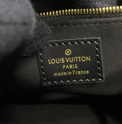 Bolsa Louis Vuitton Onthego PM Preta Italiana na internet