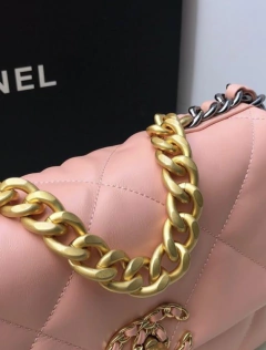 Bolsa Chanel 19 Rosa Italiana - Romaly Grifes