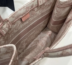 Imagem do Bolsa Dior Book Tote Rosa Italiana
