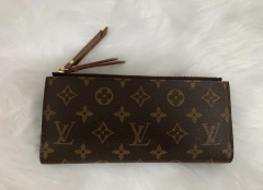 Carteira Louis Vuitton Adele Zíper Duplo Marrom Italiana