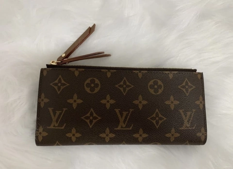 Carteira Louis Vuitton Adele Zíper Duplo Marrom Italiana