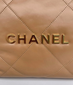 Bolsa Chanel 22 Caramelo Média Italiana na internet