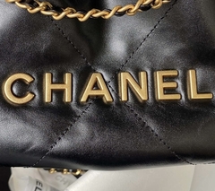 Bolsa Chanel 22 Pequena Preta Italiana - comprar online