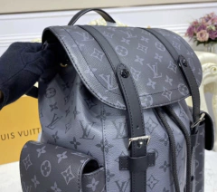 Mochila Louis Vuitton Christopher Monogram Eclipse Italiana Masculina na internet