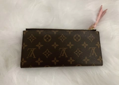 Carteira Louis Vuitton Adele Zíper Duplo Rosa Italiana na internet