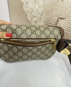 Pochete Gucci GG Supreme Bege Italiana - loja online