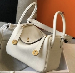 Bolsa Hermès Lindy Off White Italiana na internet