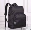 Mochila Prada Média Re-Nylon Preta Italiana