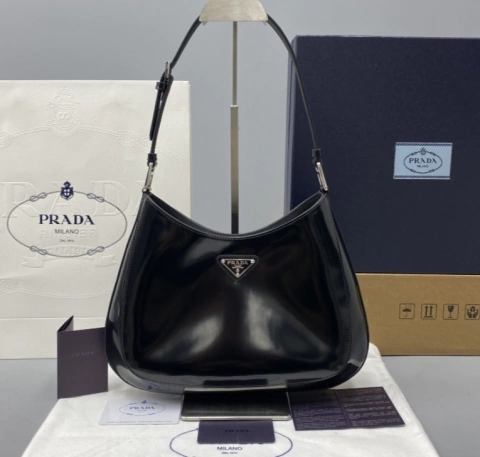 Bolsa Prada de Ombro Cleo Preta Italiana
